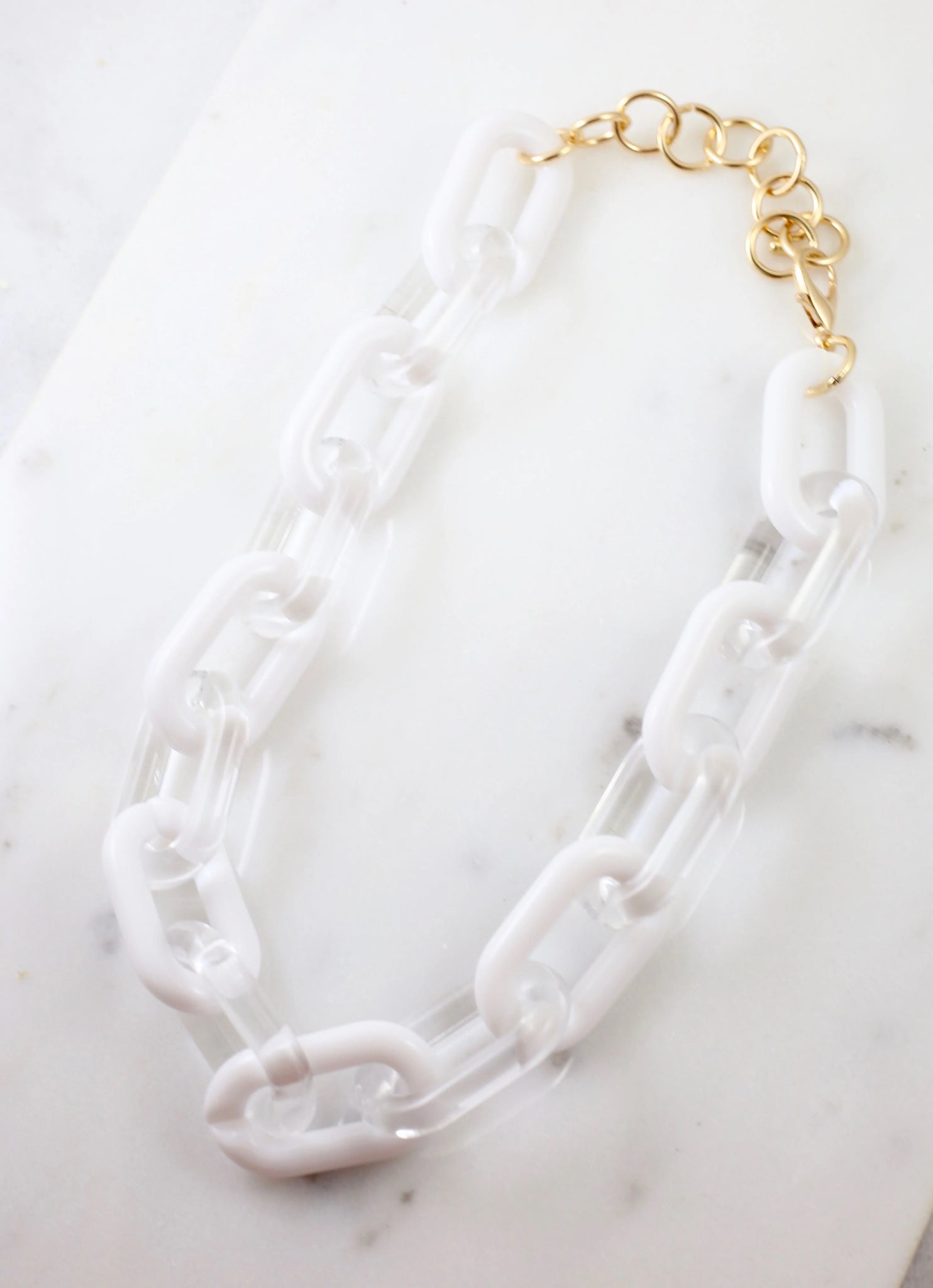White & Acrylic Link Necklace